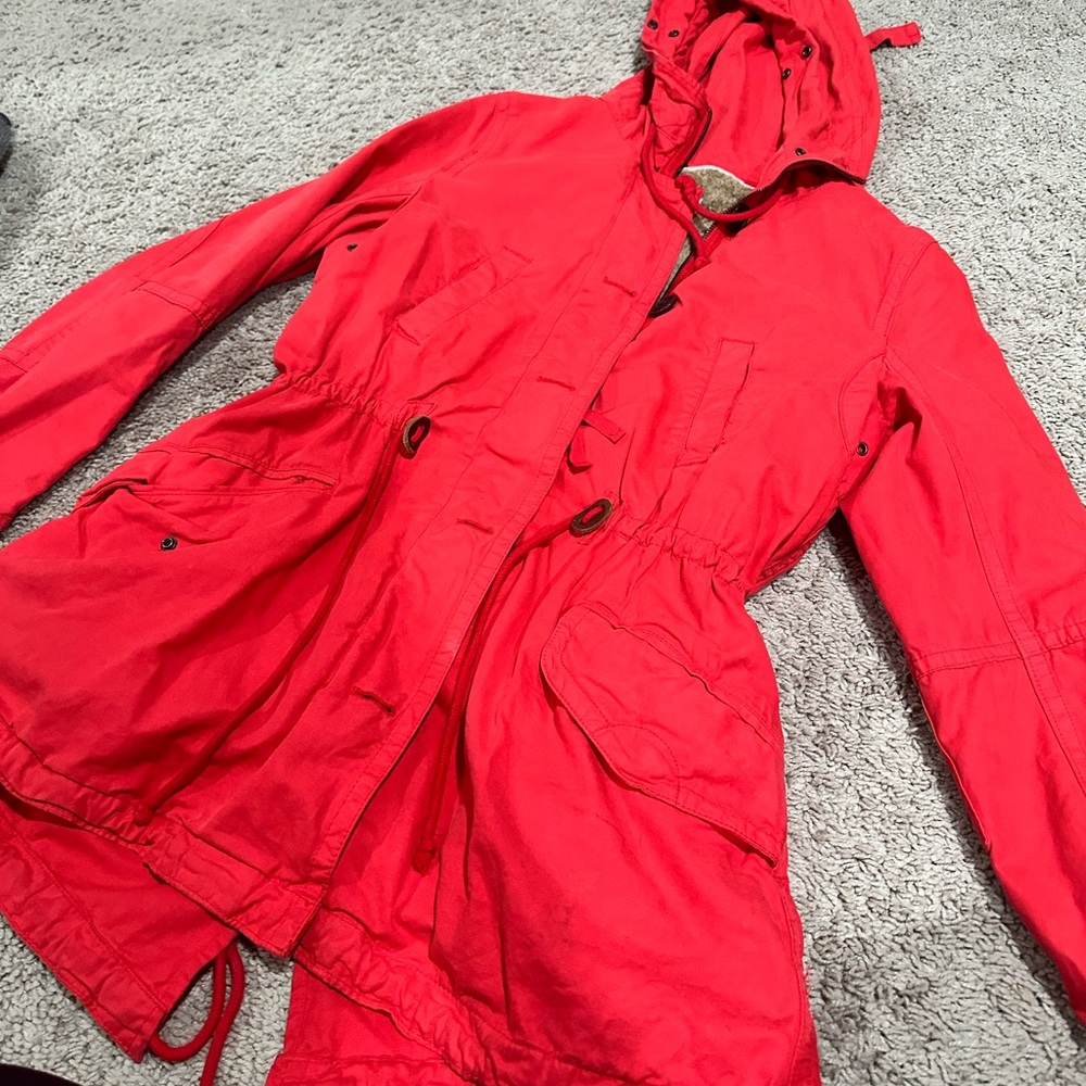 Orange hooded coat with sharpa lining
